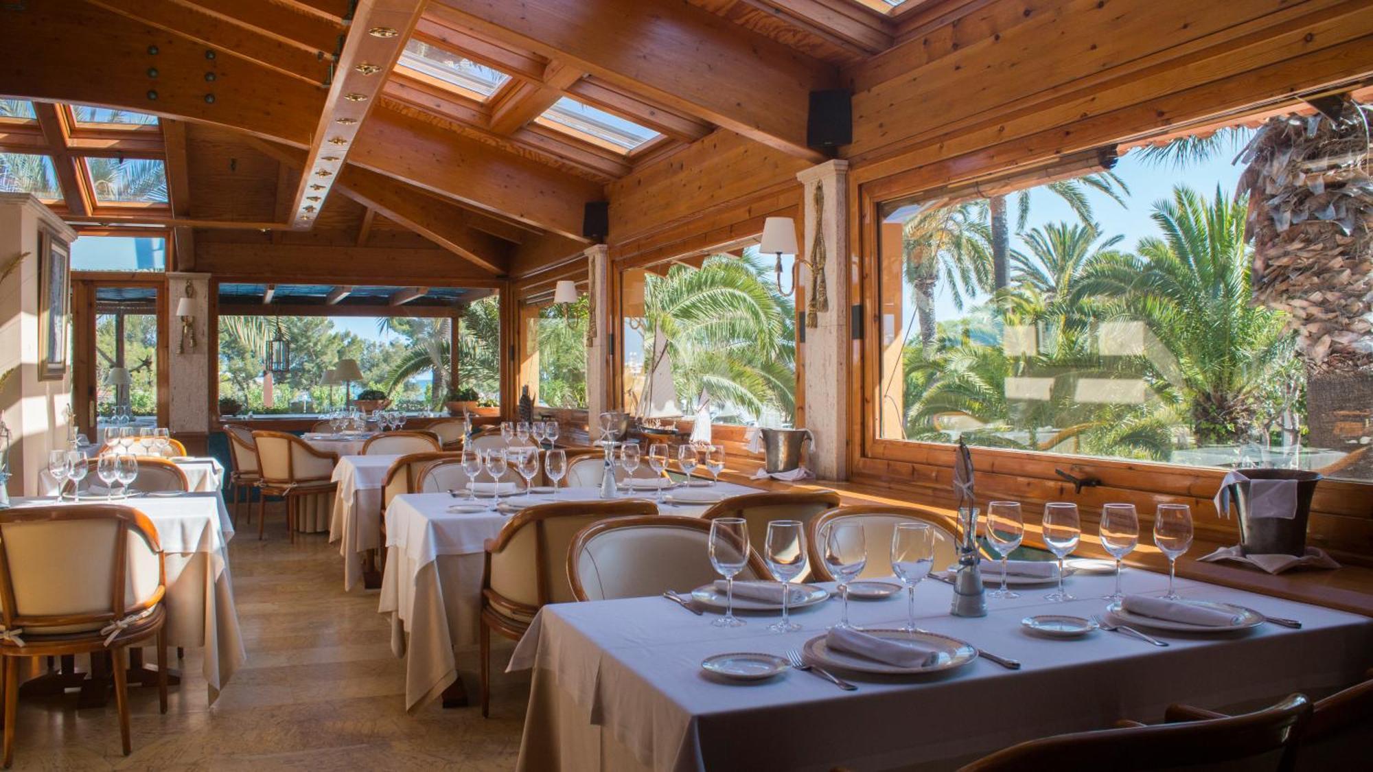 Hotel Restaurant Ceferino Vilanova i la Geltrú Eksteriør bilde